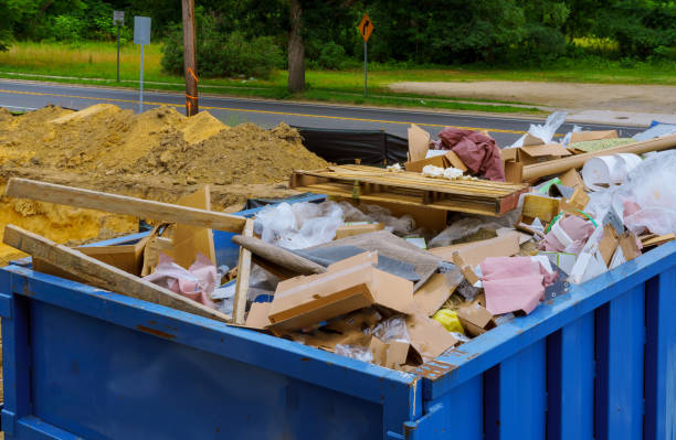 Best Basement Cleanout  in Newpt, OR